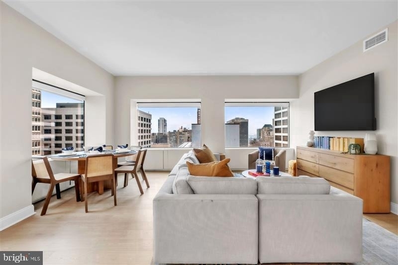 1801 Market Street - Photo 0