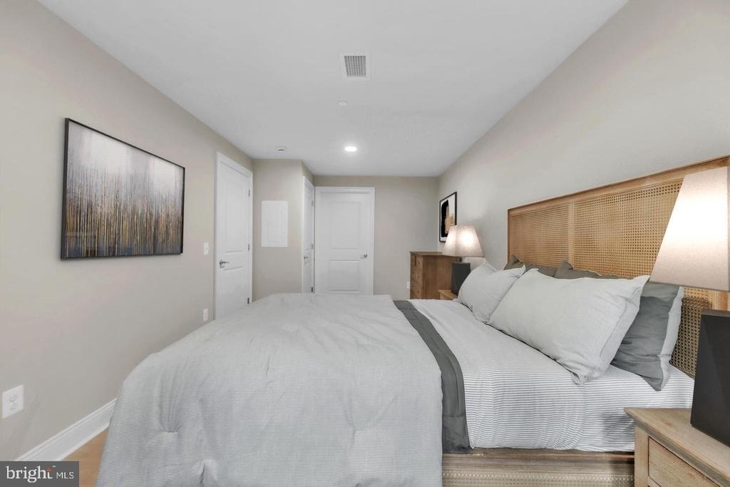 1801 Market Street - Photo 10