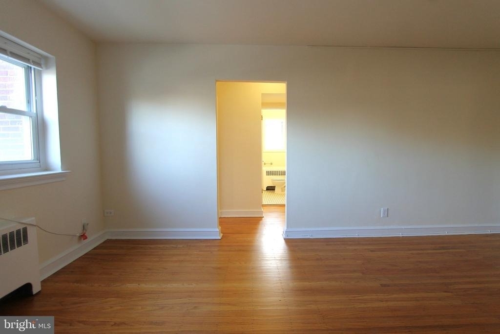353-57 W Mount Airy Avenue - Photo 32