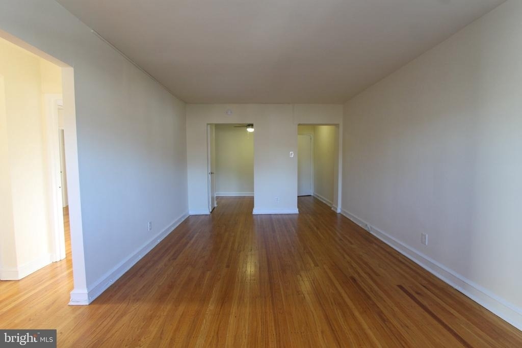 353-57 W Mount Airy Avenue - Photo 31