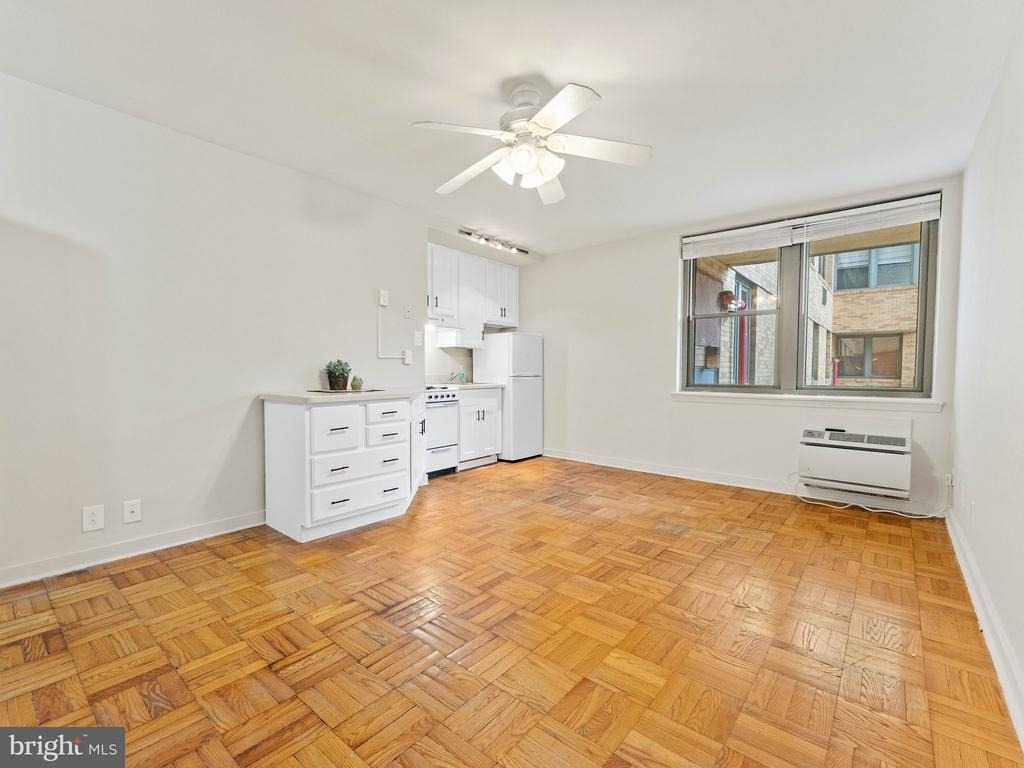 2601 Pennsylvania Avenue - Photo 6