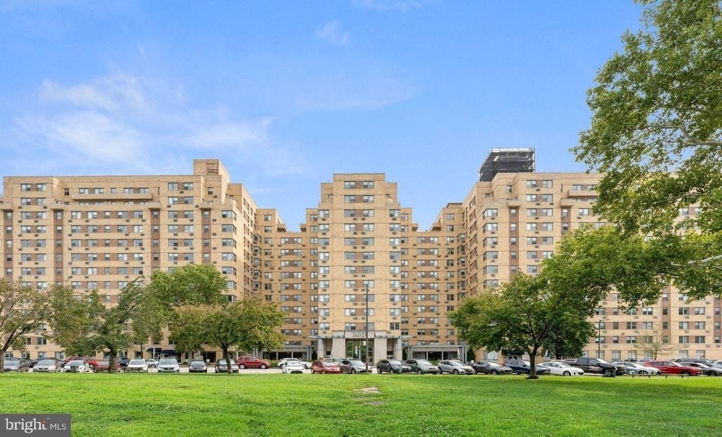 2601 Pennsylvania Avenue - Photo 22