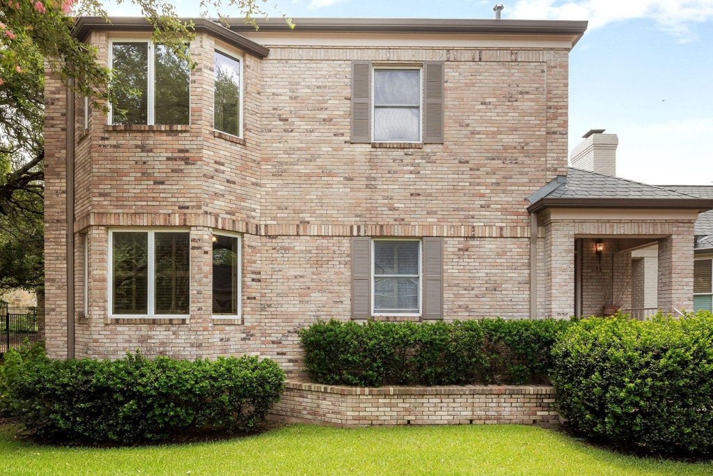 2834 Montebello Rd - Photo 0