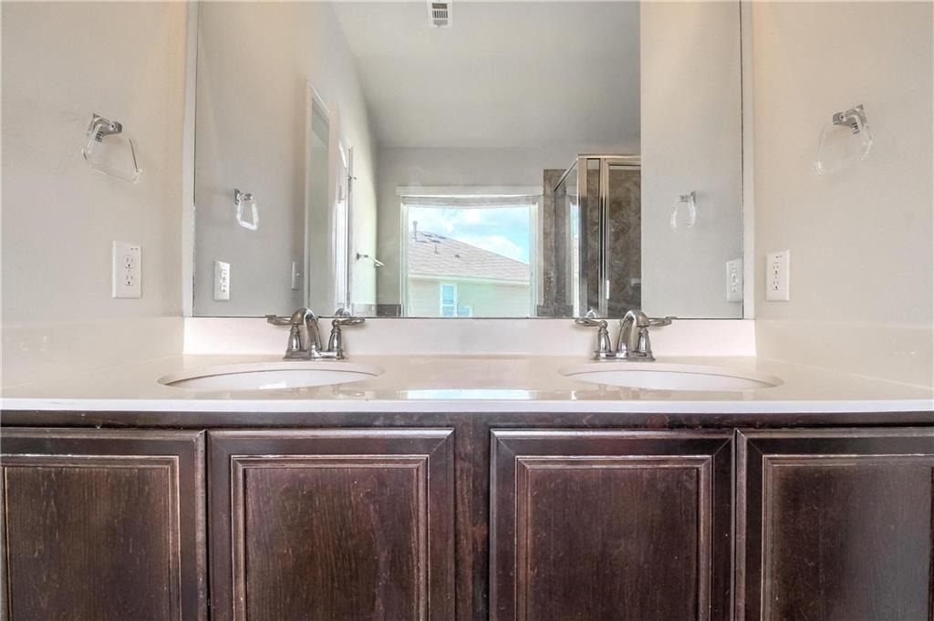 2014 Barker House Cv - Photo 16