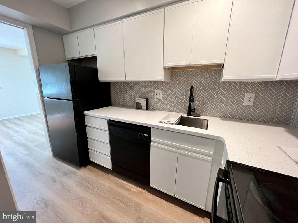 237 Montgomery Avenue - Photo 1