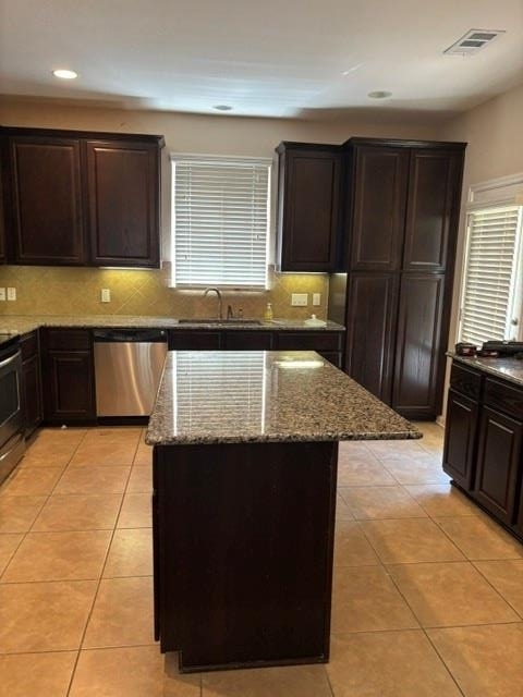 429 Falcon Ln - Photo 2