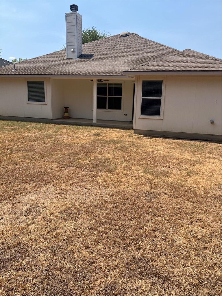429 Falcon Ln - Photo 15