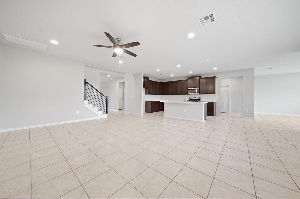 16700 Fresno Cv - Photo 8