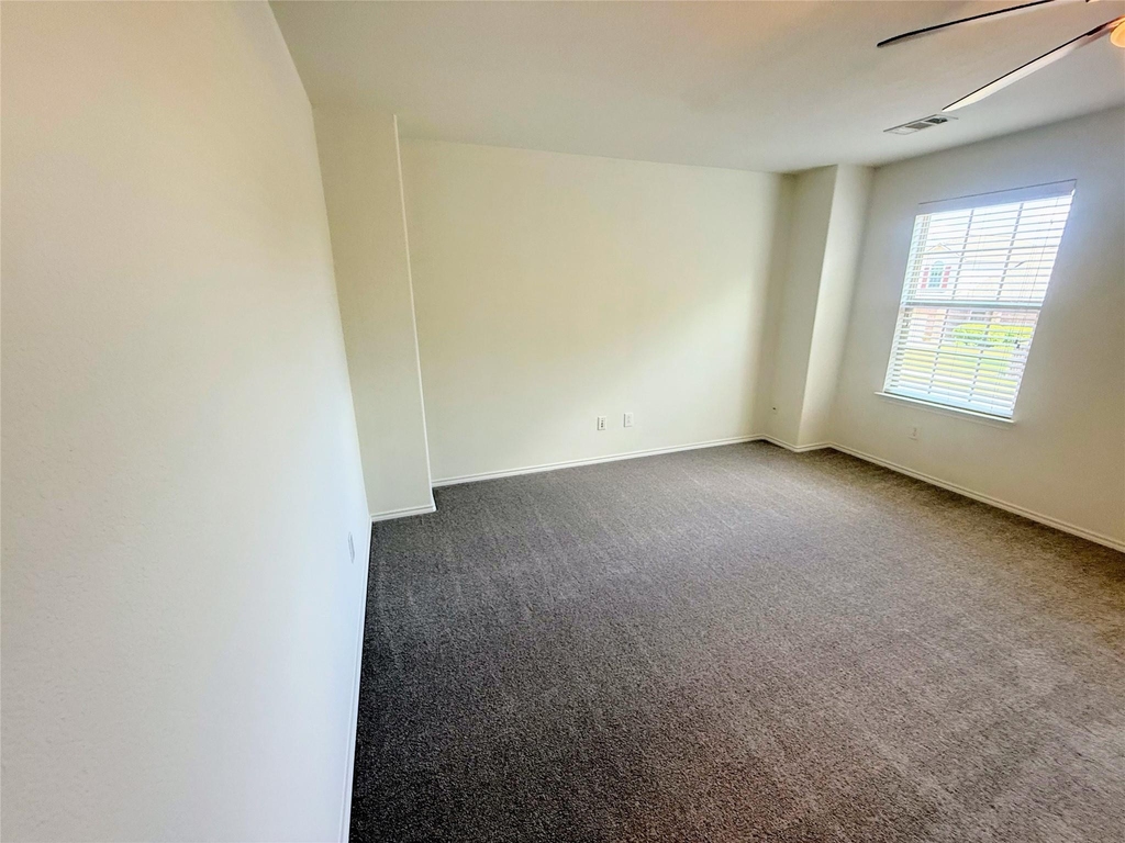 236 Falcon Ln - Photo 18