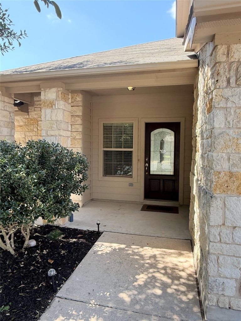 236 Falcon Ln - Photo 1