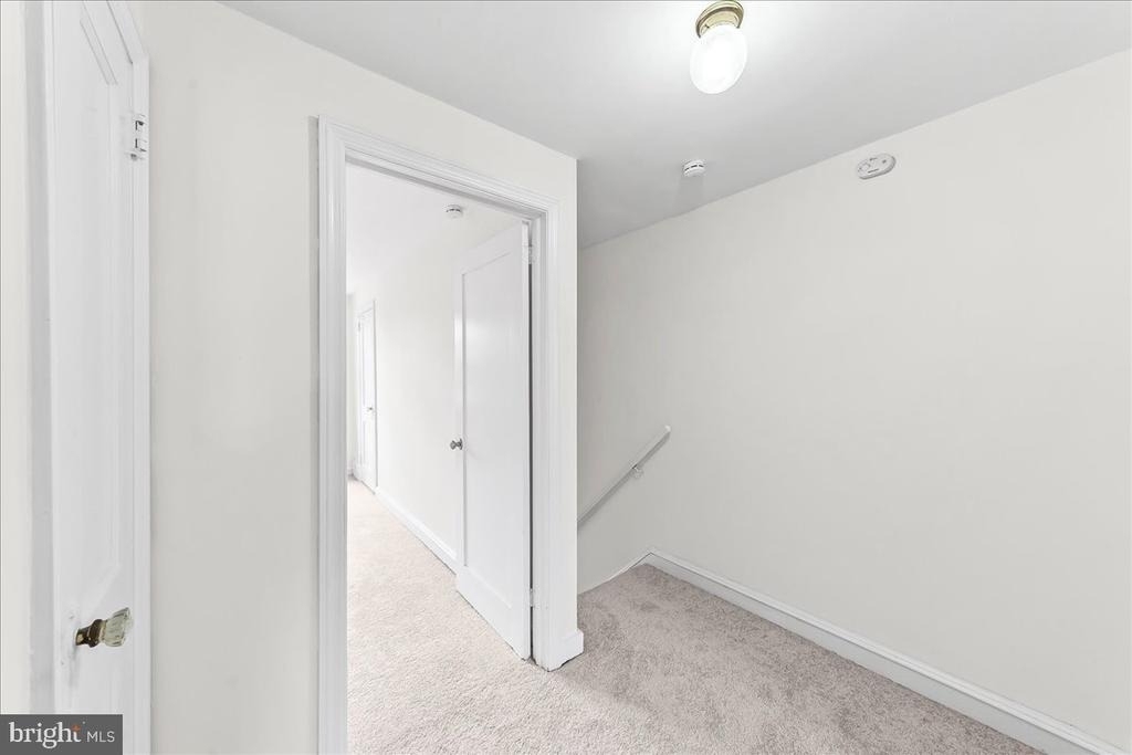 5205 Westbrook Drive - Photo 10