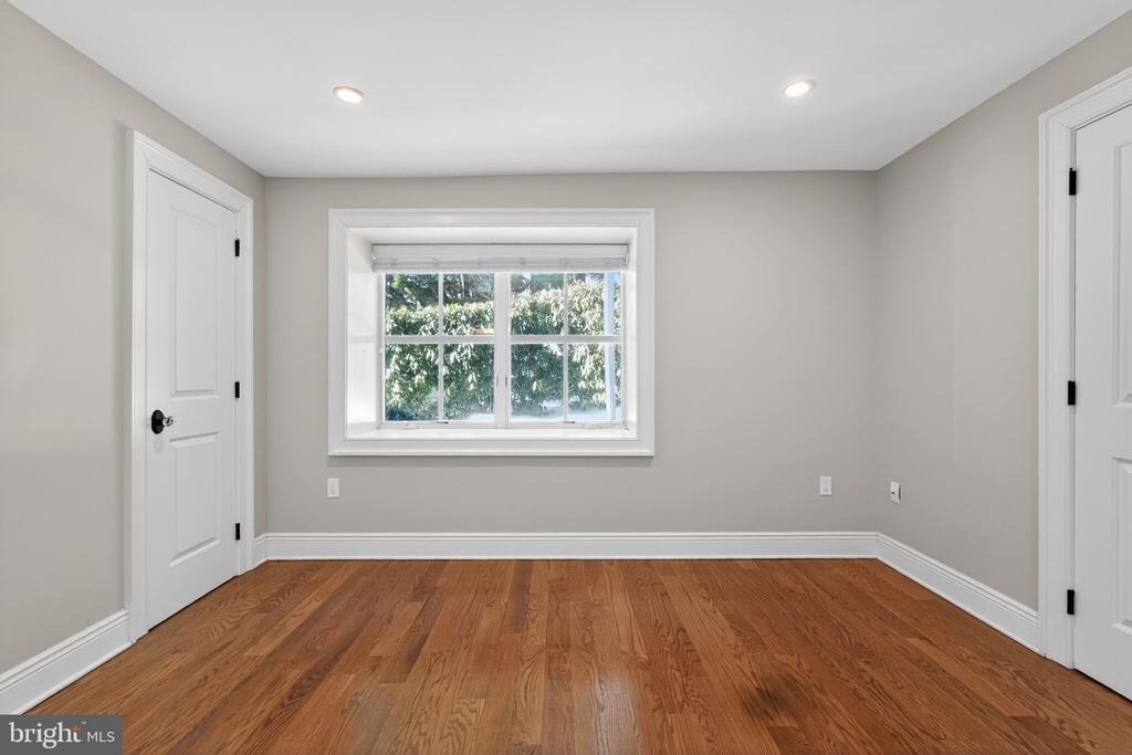 200 W Wayne Avenue - Photo 4