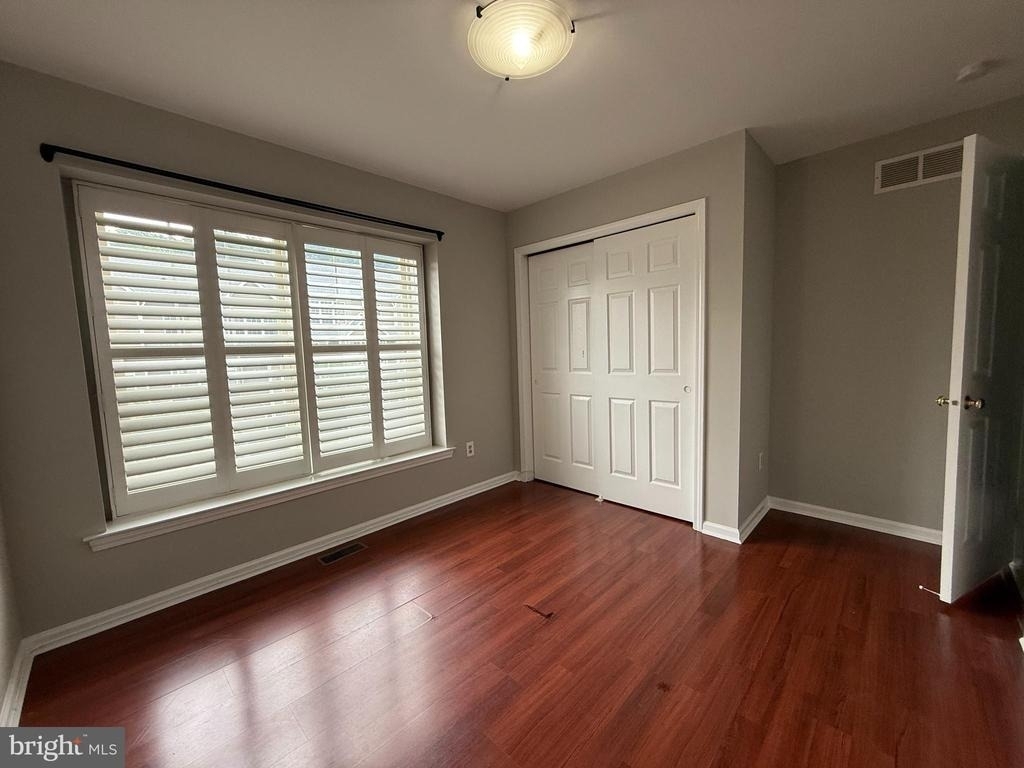 155 Weybridge Drive - Photo 18