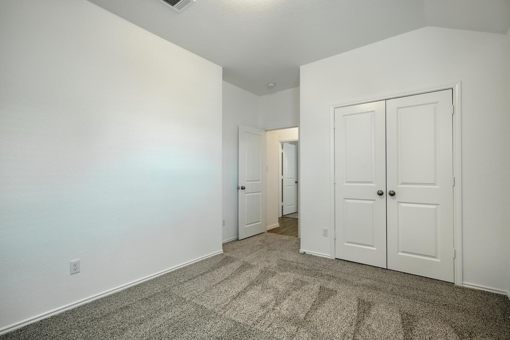 241 Majestic Cedar Ct - Photo 12