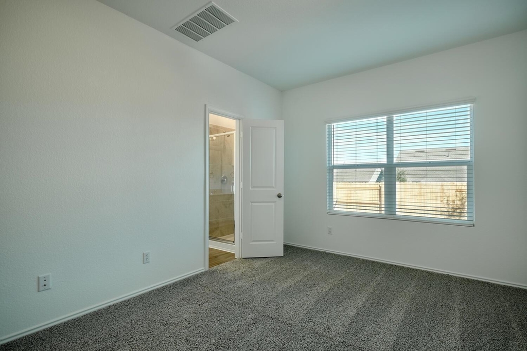 241 Majestic Cedar Ct - Photo 7