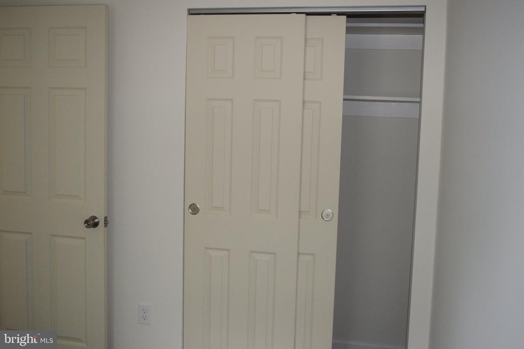 2101 Hill Road - Photo 10