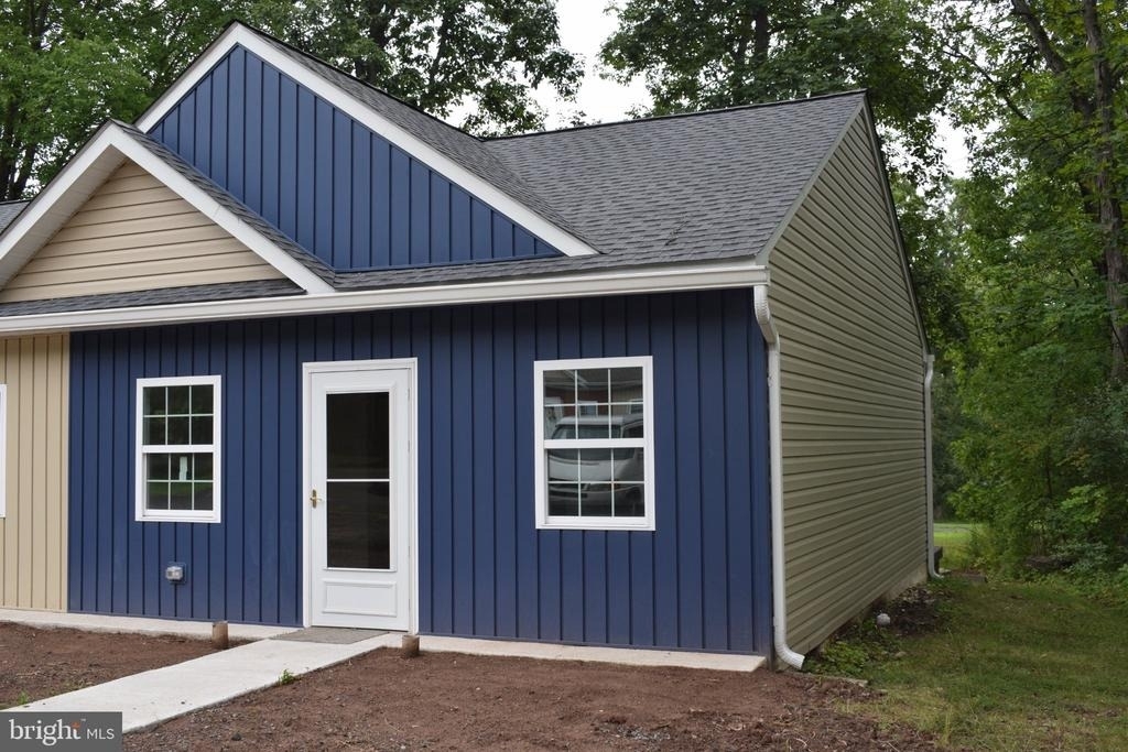 2101 Hill Road - Photo 1