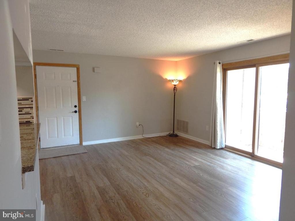2401 Ravens Crest Drive - Photo 4