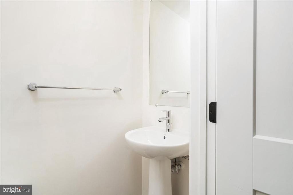 3327 Poplar Place - Photo 10