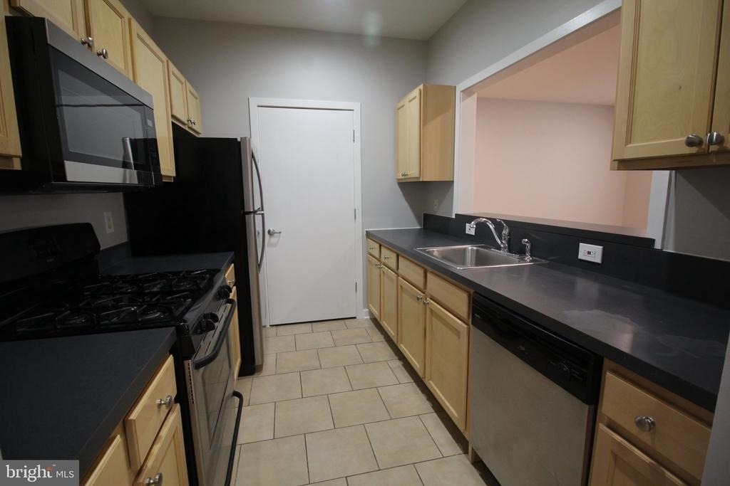 20 Swan Street - Photo 5