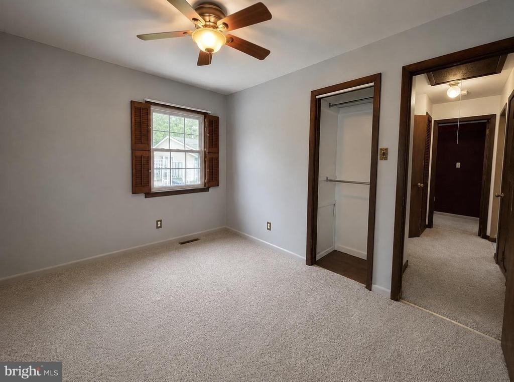 100 Kennedy Boulevard - Photo 22