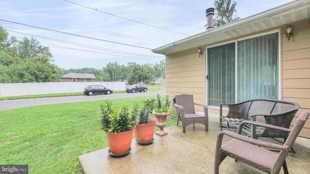 100 Kennedy Boulevard - Photo 29