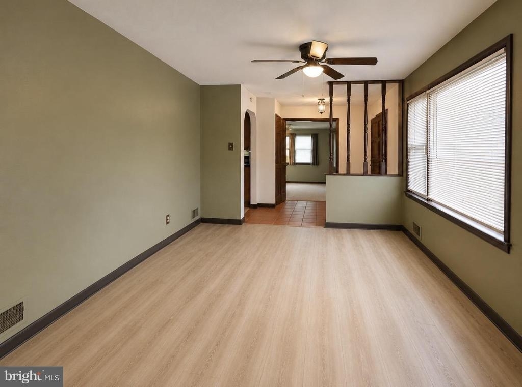 100 Kennedy Boulevard - Photo 15