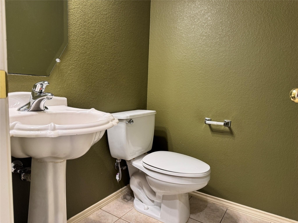 1900 Scofield Ridge Pkwy - Photo 14