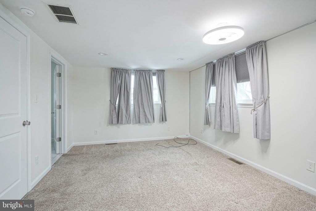 20 E Landing Road - Photo 20