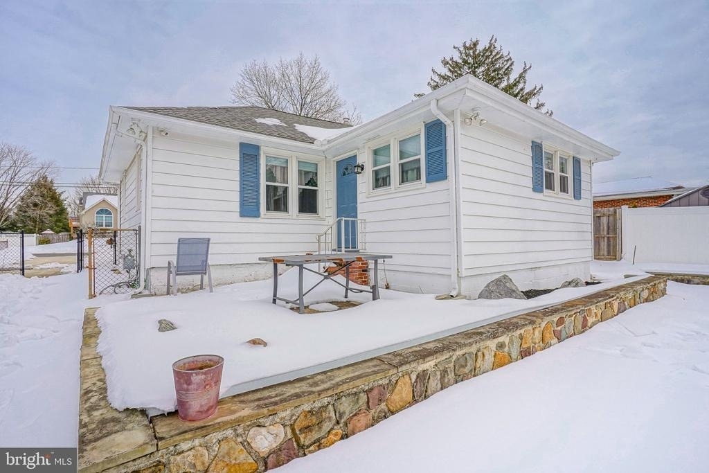 20 E Landing Road - Photo 29