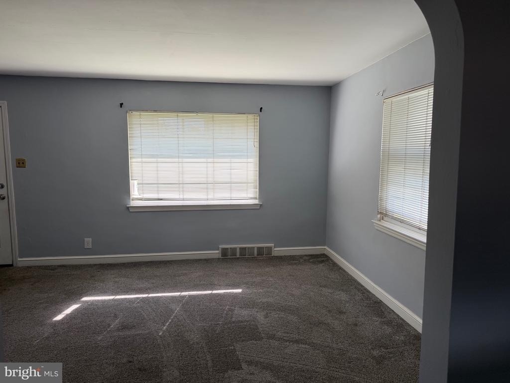 2248 Hollinshed Avenue - Photo 24