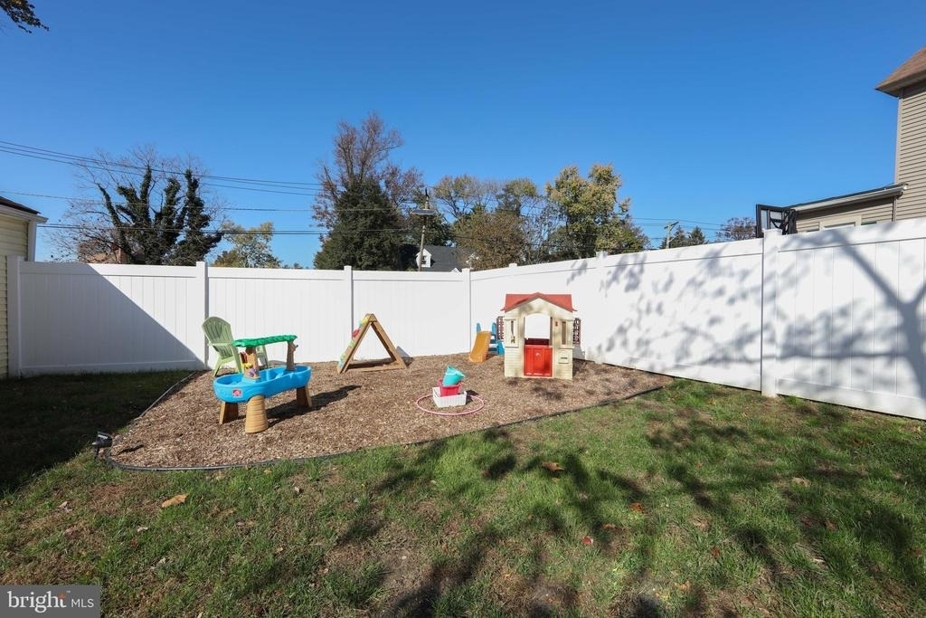 521 5th Avenue - Photo 26