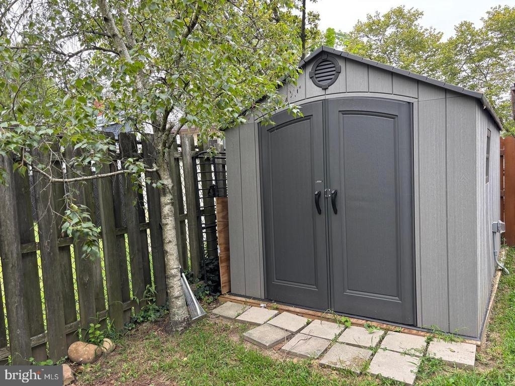 32 Pear Street - Photo 18