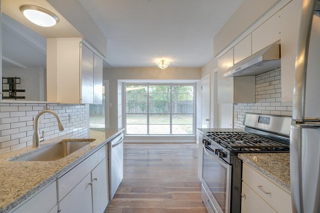 10110 Aspen St - Photo 7