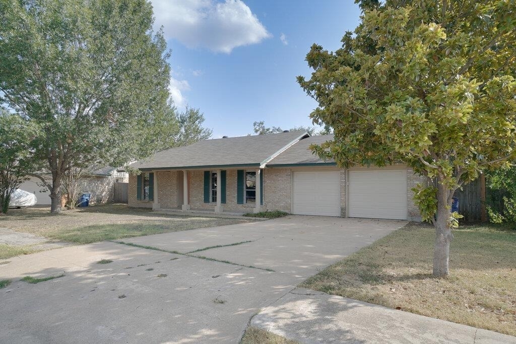 10110 Aspen St - Photo 1