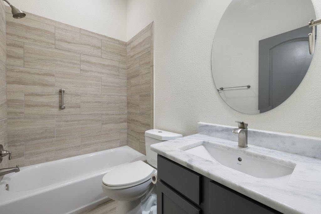 338 Coventry Rd - Photo 15