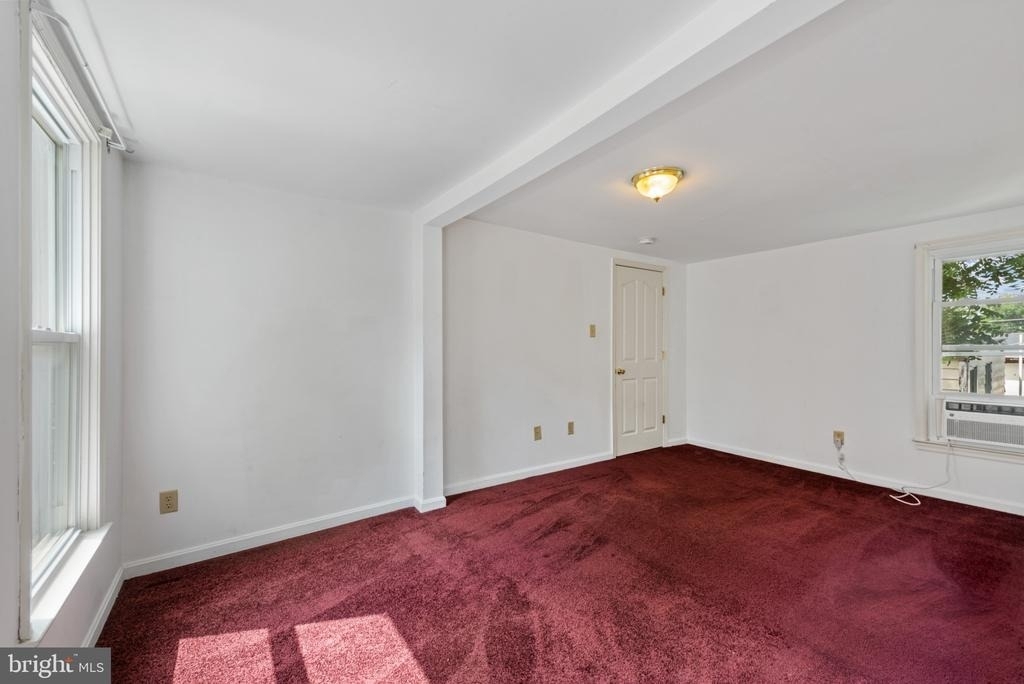 46 N Charles Street - Photo 18