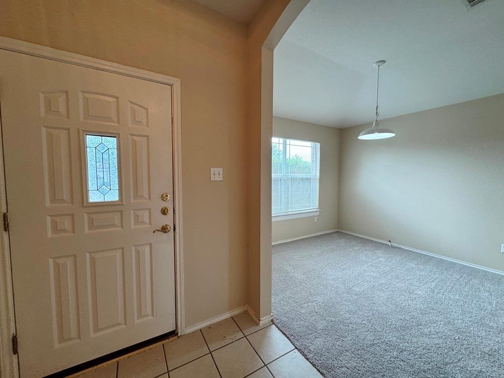209 Katy B Ln - Photo 2