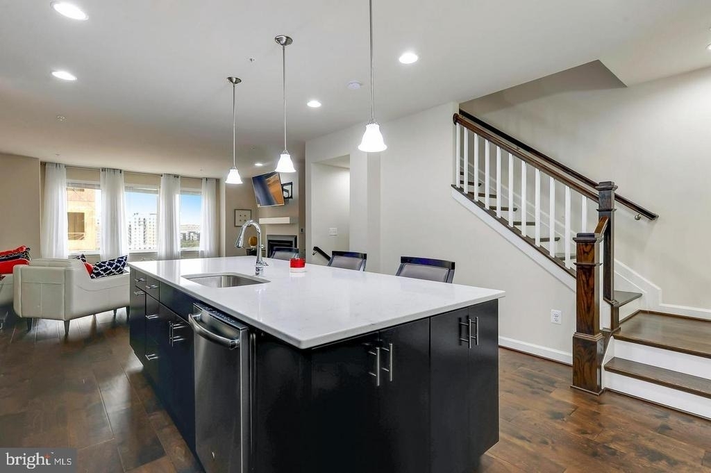 520 Harborview Drive - Photo 10