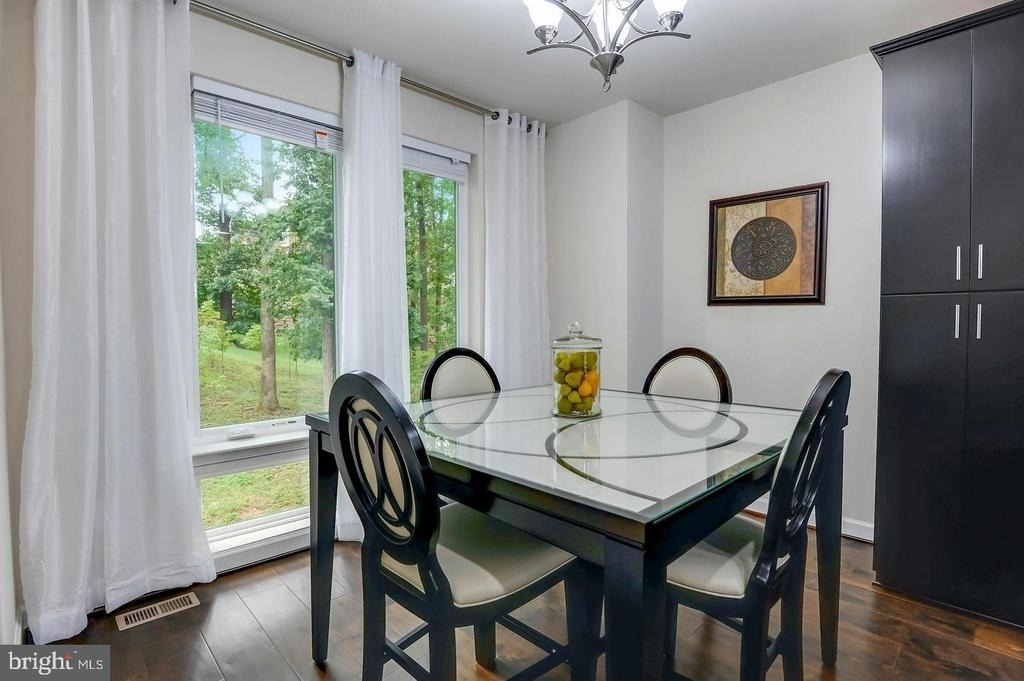 520 Harborview Drive - Photo 8