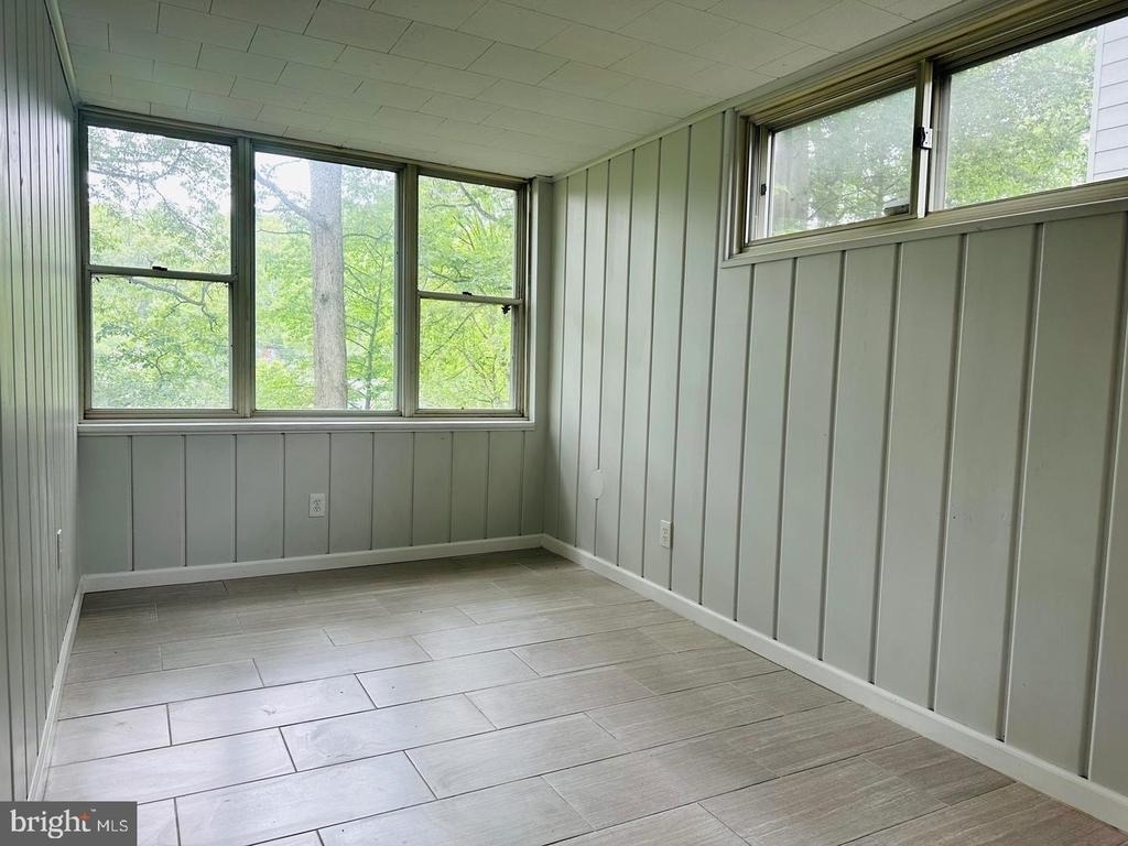 2500 Lake Avenue - Photo 10