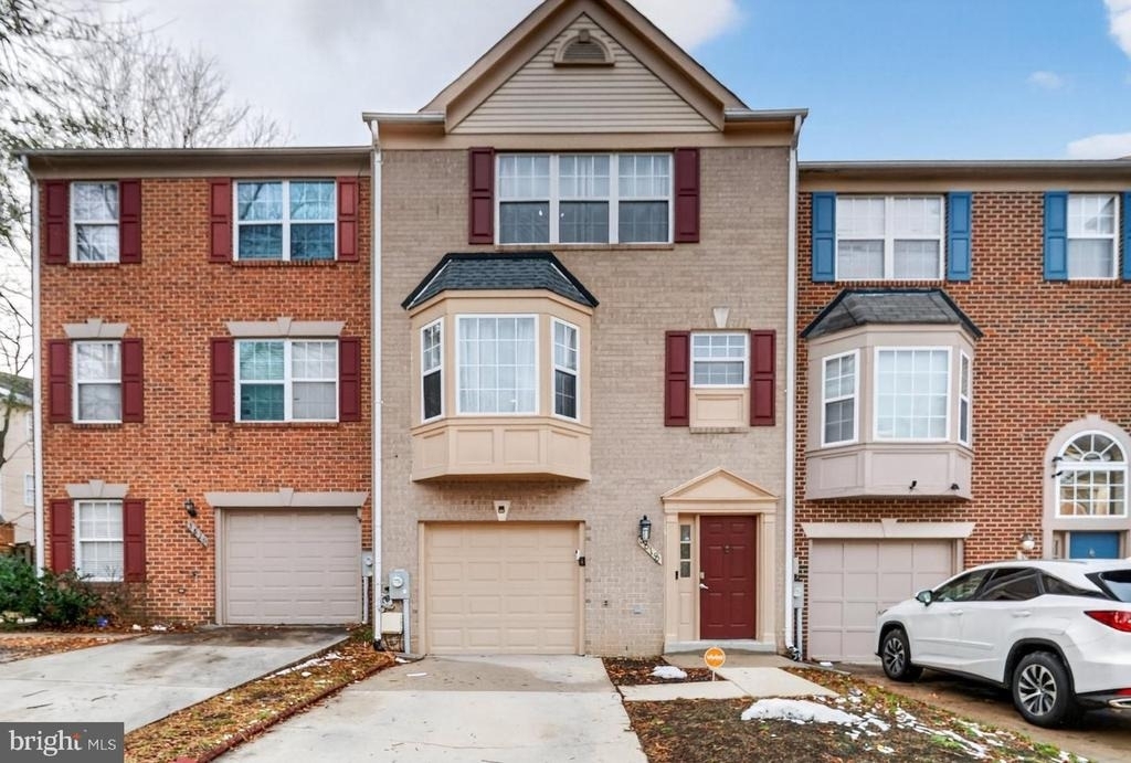 3818 Early Glow Lane - Photo 0