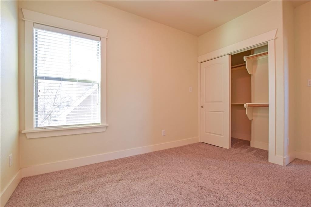 5405 Avenue H - Photo 8