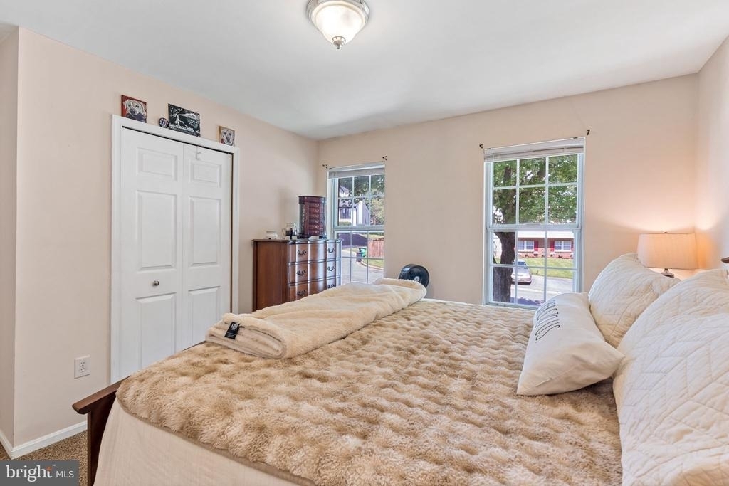 8805 Rosanne Court - Photo 21