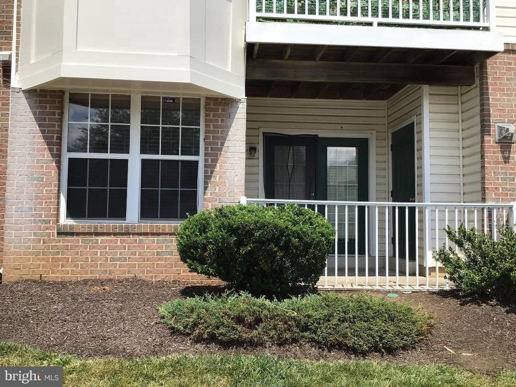 8941 Town Center Cir - Photo 23