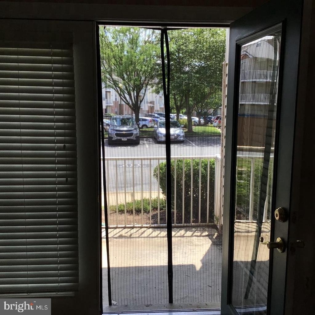 8941 Town Center Cir - Photo 22