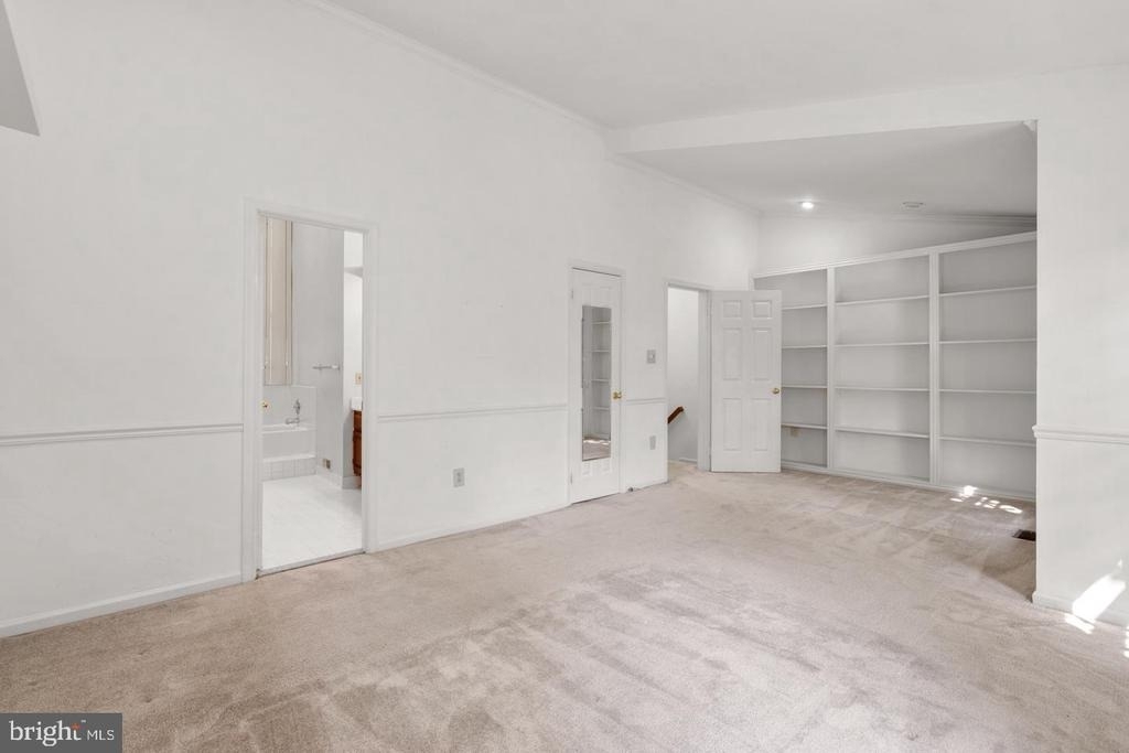 11017 Cedarwood Drive - Photo 15