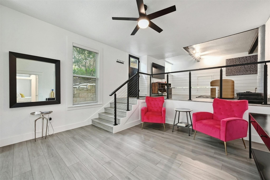 1301 Newning Ave - Photo 3