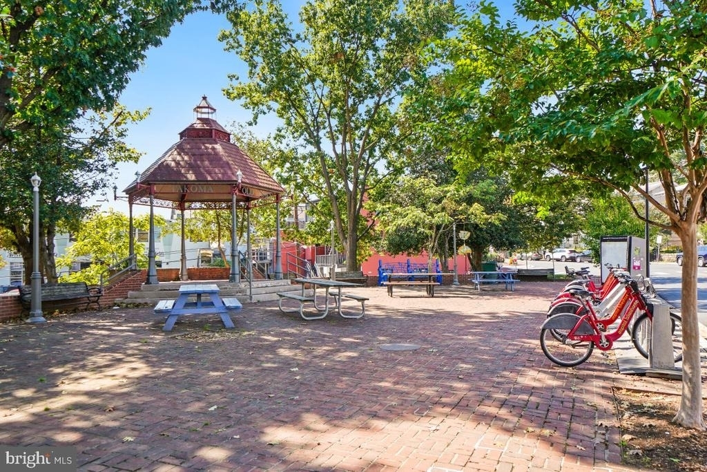 7615 Eastern Avenue - Photo 45