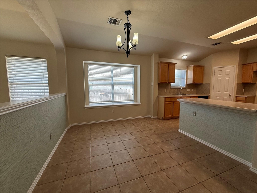 3403 Rod Carew Dr - Photo 5
